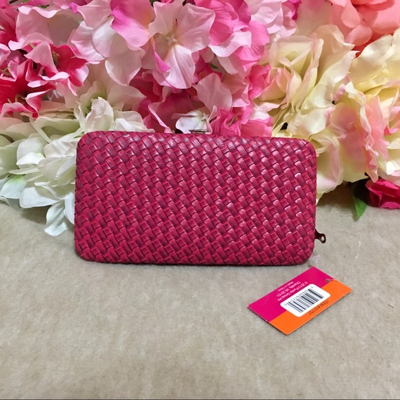 BOGO Woven Clutch Wallet with Attachable Strap - Picture 2 of 13